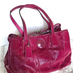 Coach bag hot pink patent leather tote